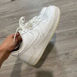 Women’s Nike Airforce 1 ‘07